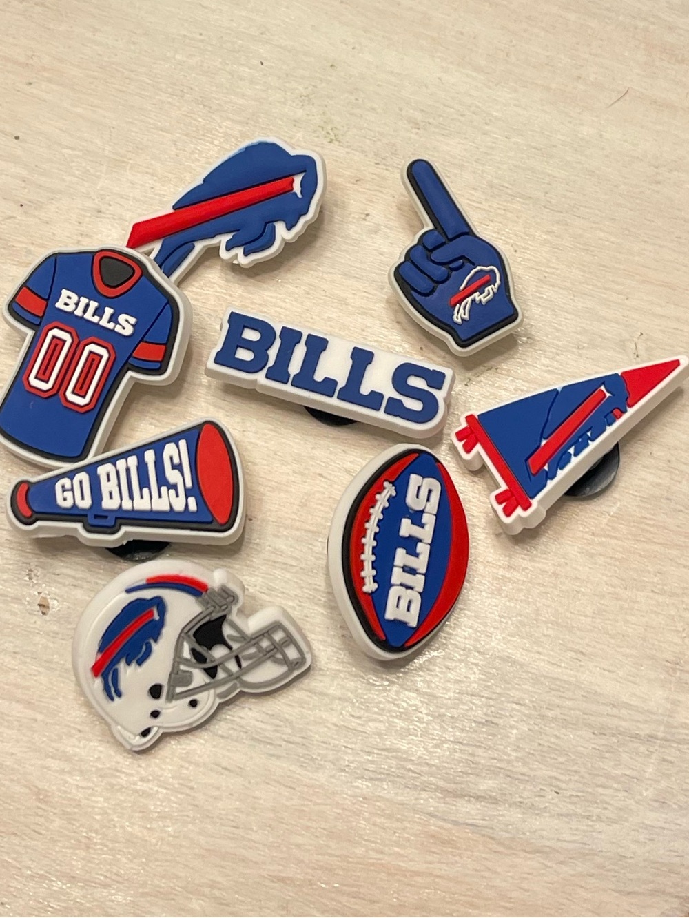 NEW! Buffalo Bills Croc Charms - Picture 3 of 3